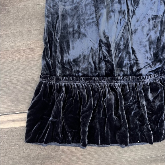 NWT Vintage Y2K DKNY Crushed Velvet Boho Gypsy Skirt Navy Size 4 - Picture 2 of 9